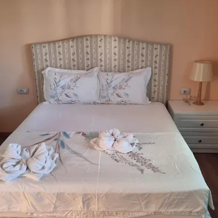 Vila Lura 3 *